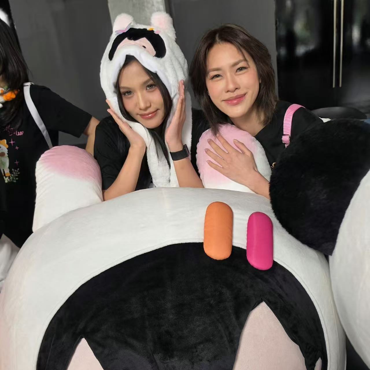 Thailand Us The Series EmiBonn - Summer Youth Clothing ulasan dan harga
